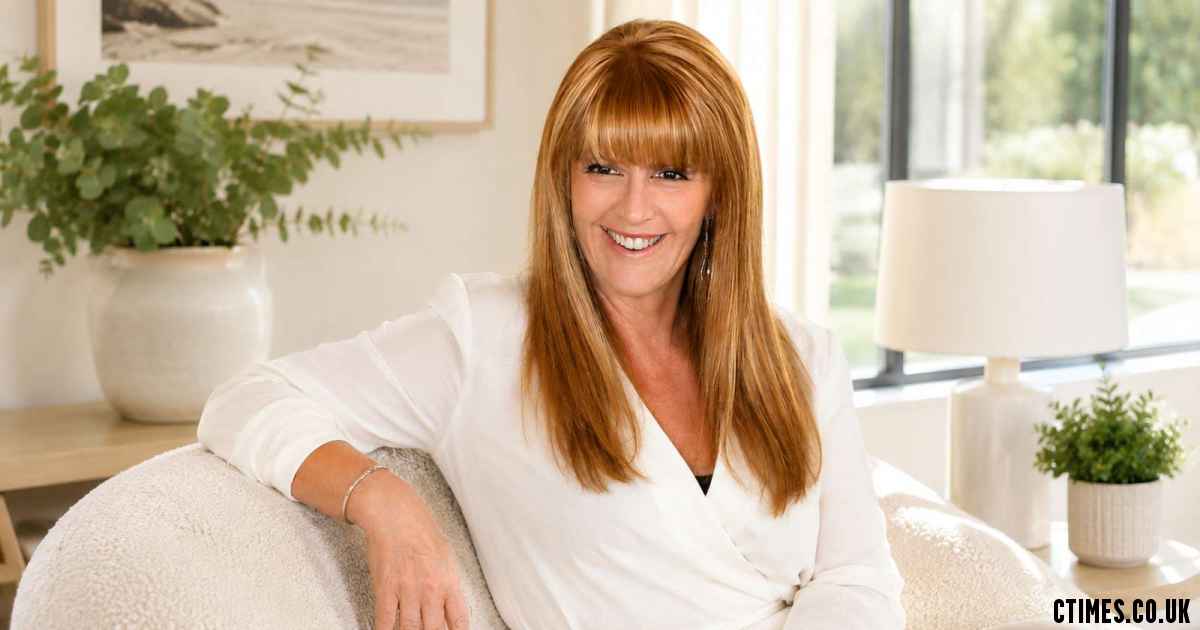Joan Anderton